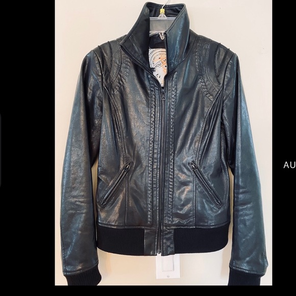 BLINK By Danier Leather - Picture 2 of 10